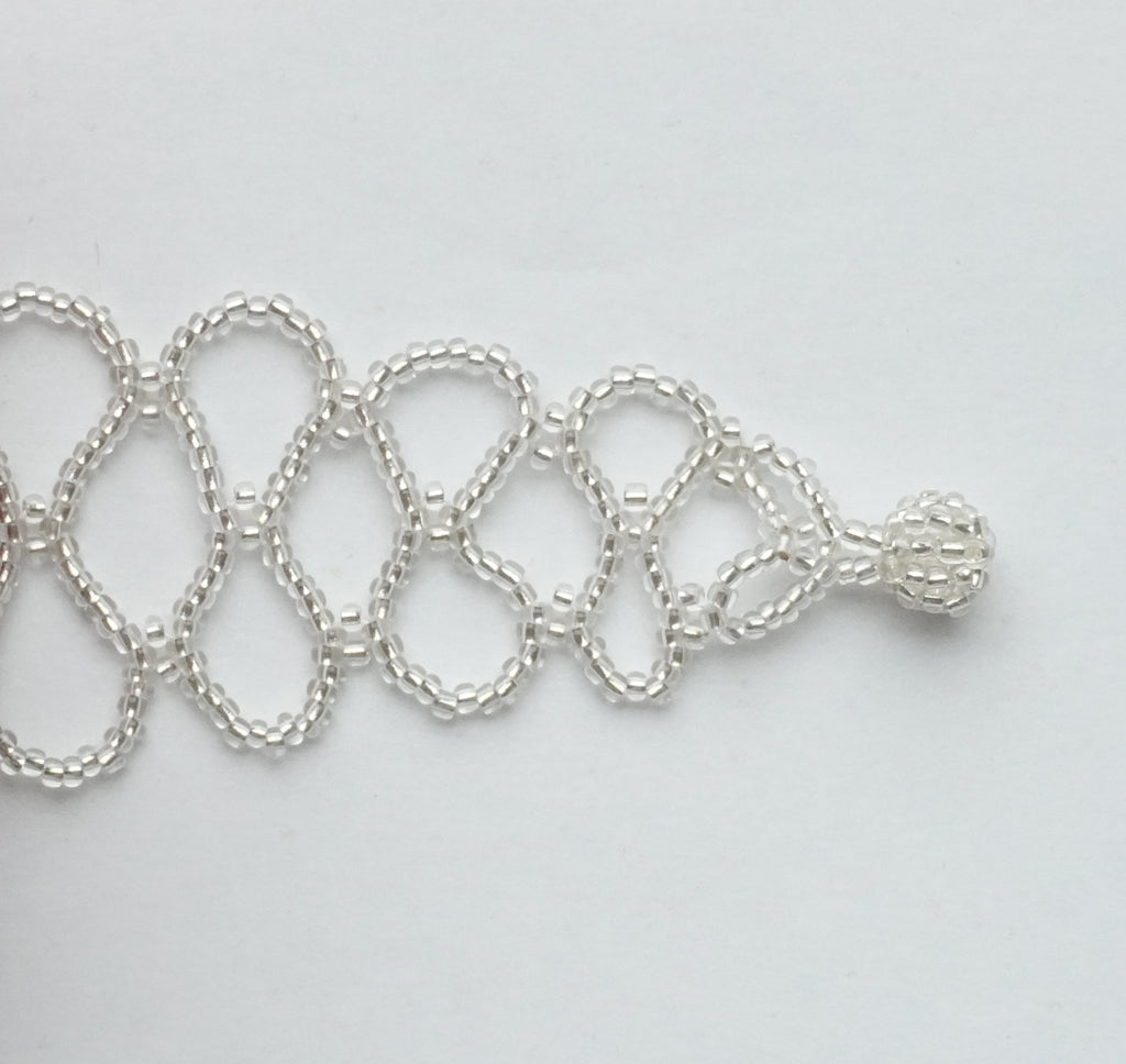 Magnolia Choker