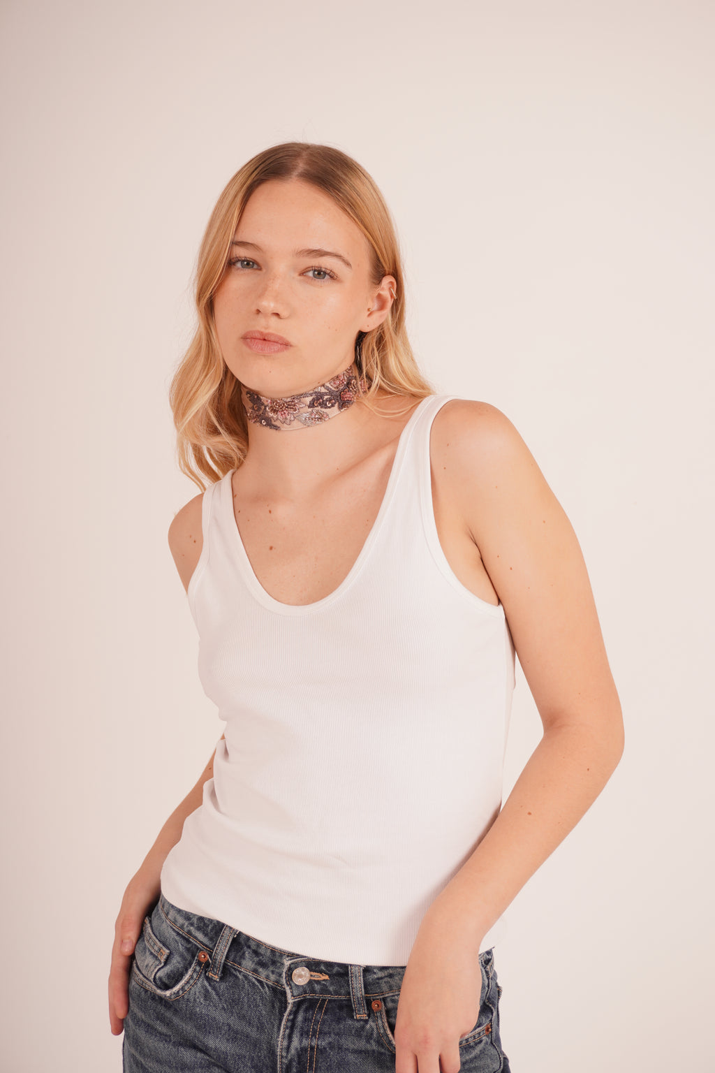 Aurora Choker